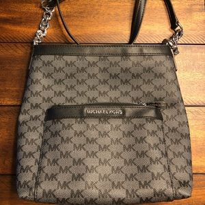 Michael Kors Crossbody Bag
